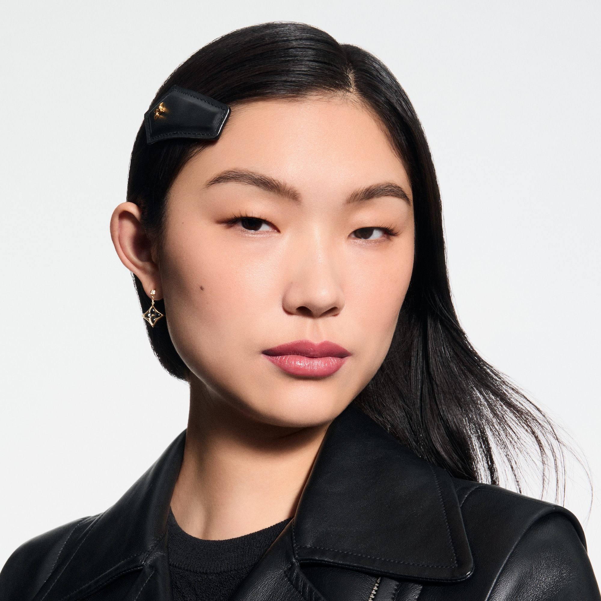 Louis Vuitton LV バーム 020 Rose Essentiel LV バーム - リップバーム ｜ルイ・ヴィトン 公式サイト - LLB004